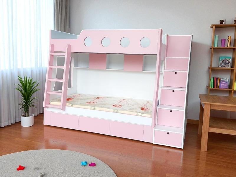 Giường tầng tại Phường Bàn Cờ