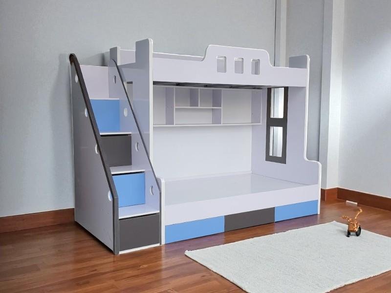 Mẹo dạy bé tự giác dọn dẹp giường tầng của mình